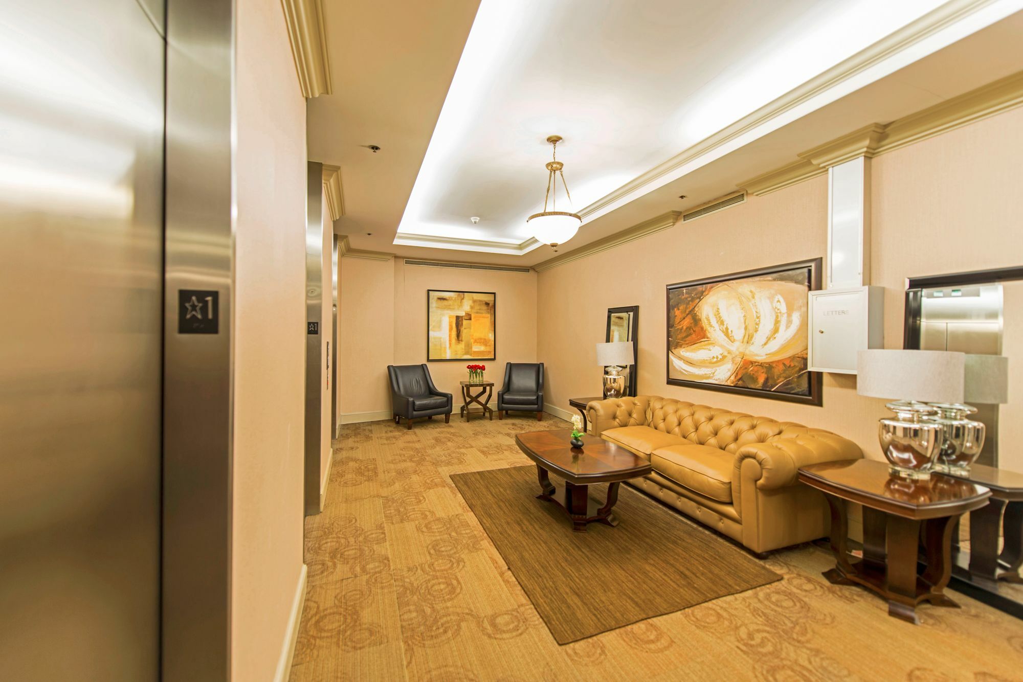 Апартаменты Oakwood At One India Street Бостон Экстерьер фото